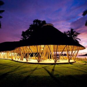 Home whales & waves beach resort